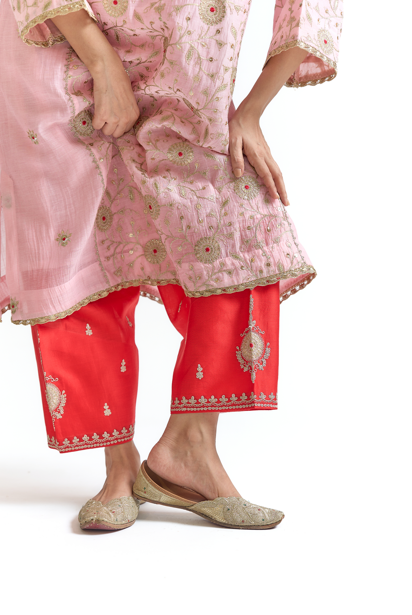 Blush & Coral Mul Chanderi Antifit Kurta Set with Dori & Thread Embroidery