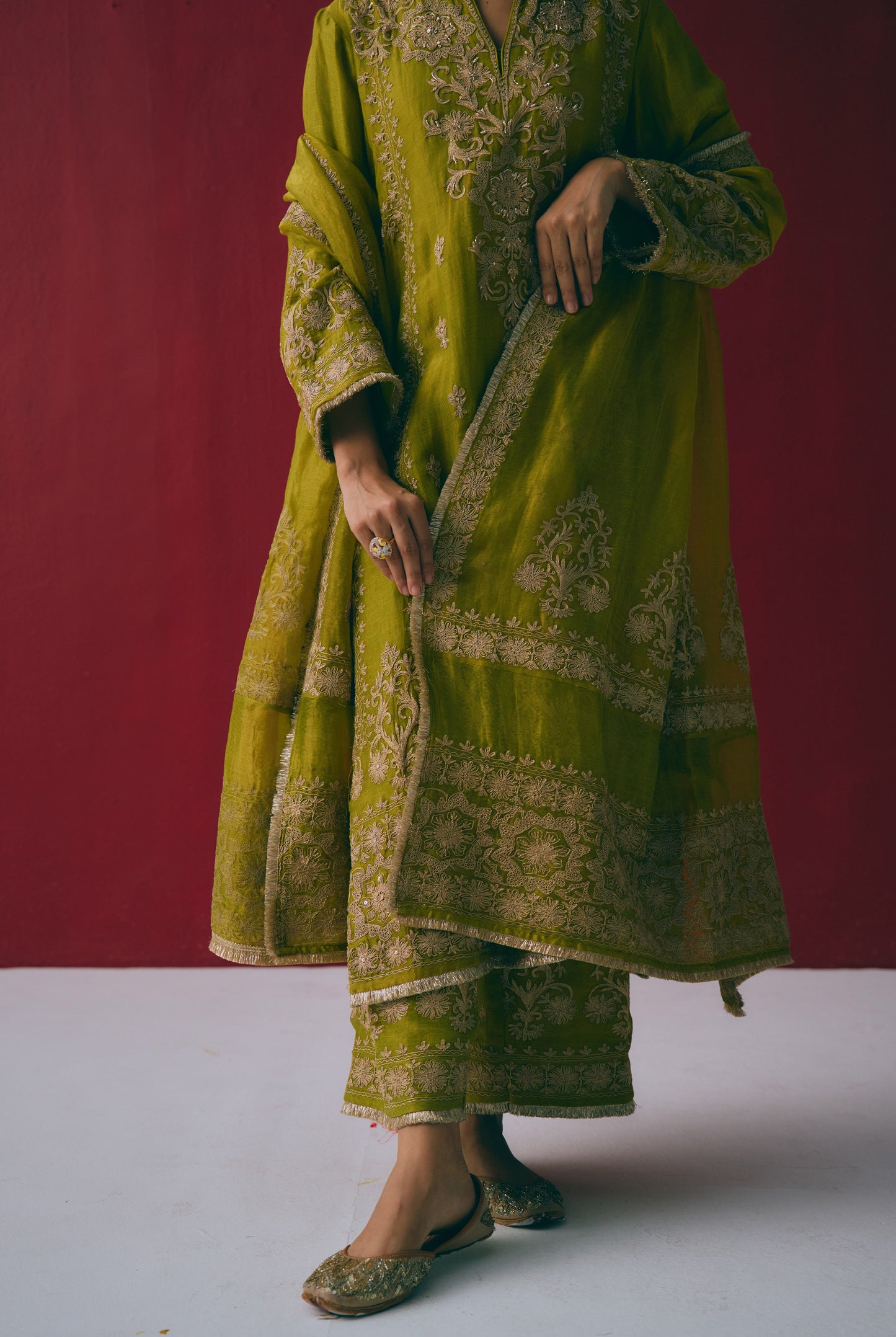 Fern Tissue Maheshwari Kurta Set with Dabka & Sitara Embroidery