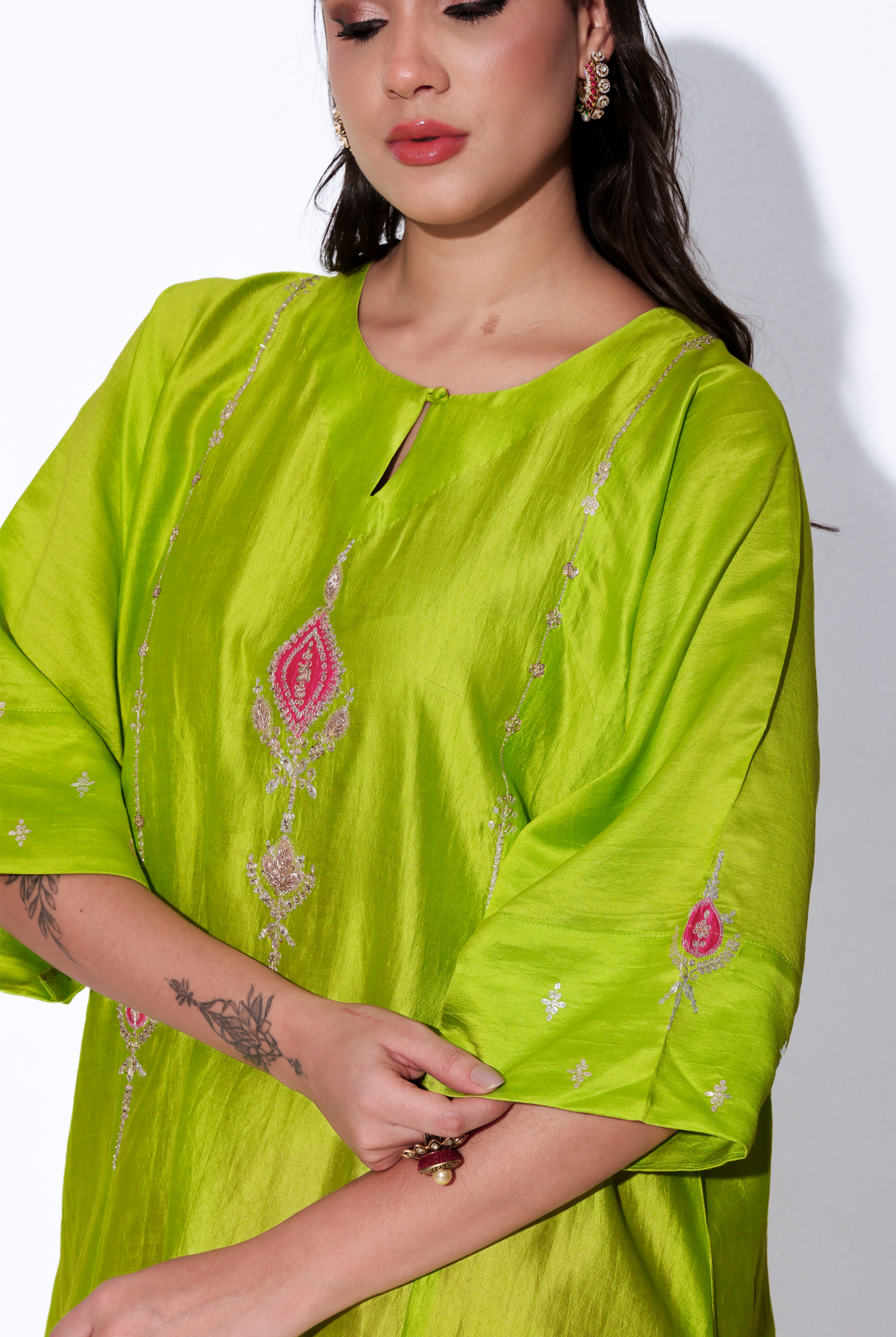 Parrot Green & Fuchsia Chiniya Silk Antifit Kurta Set