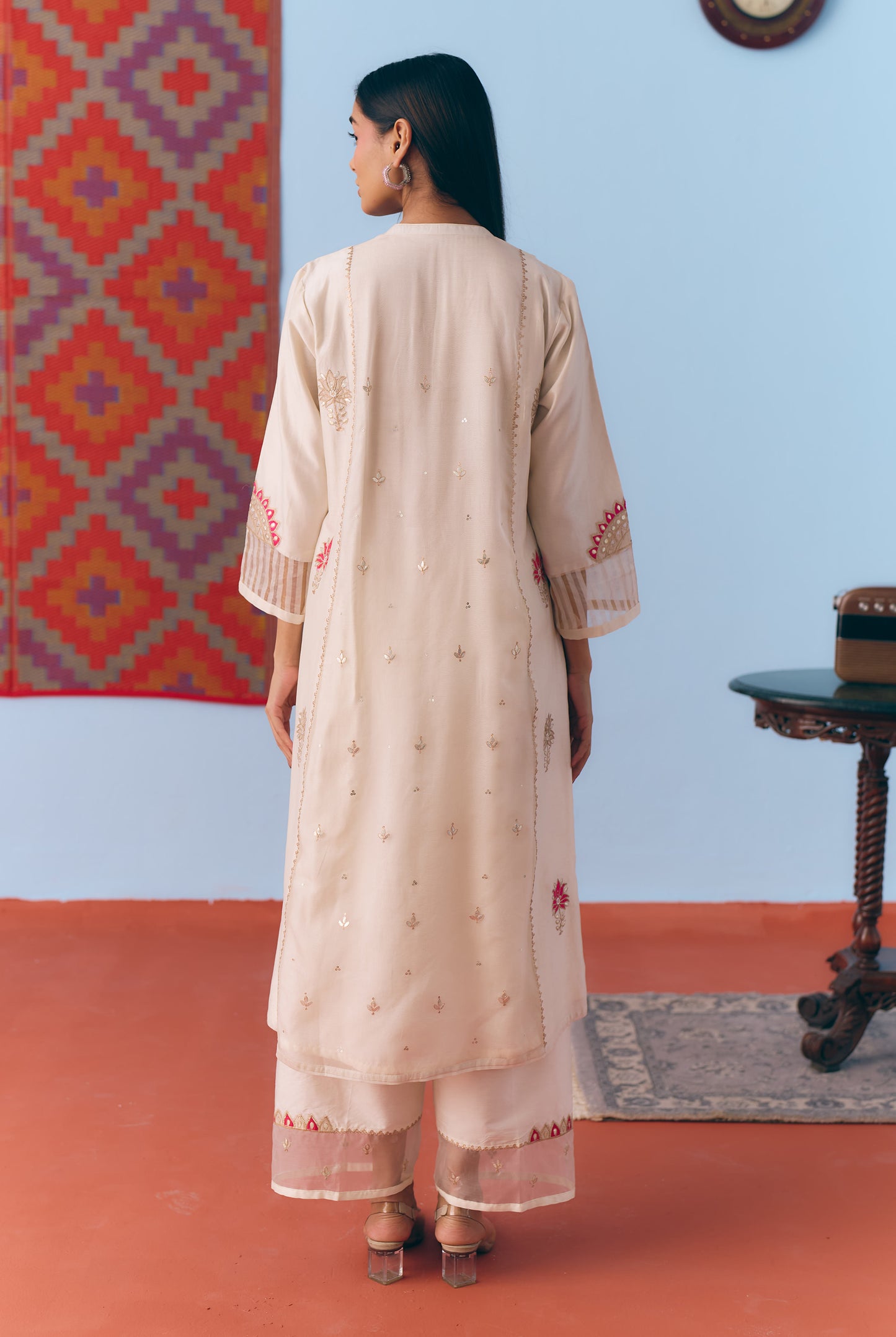 White Silk Chanderi Kurta Set with Pink Appliqué & Gota Embroidery
