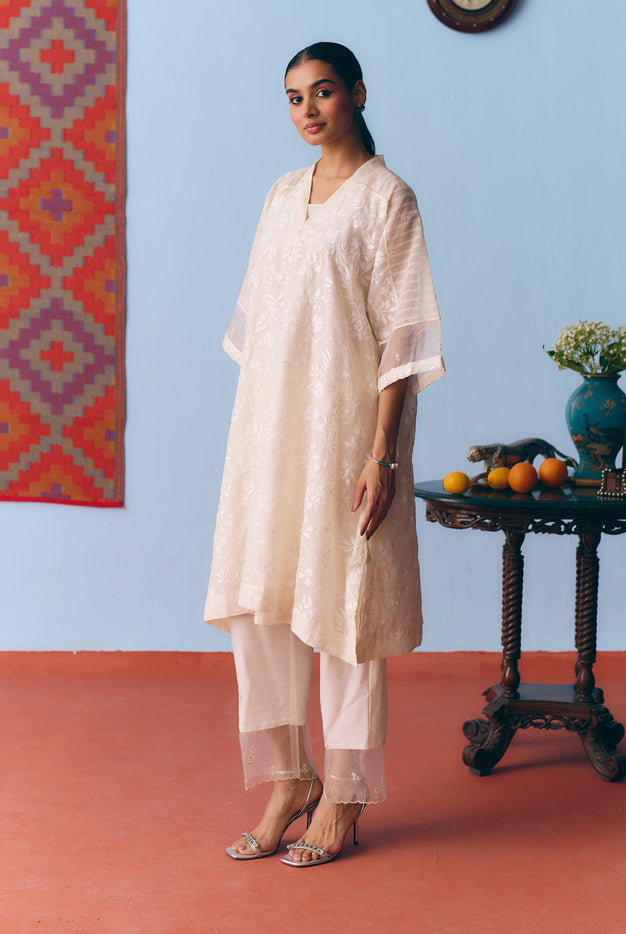 White Chanderi Antifit Co-ord with Laser Appliqué & Thread Embroidery
