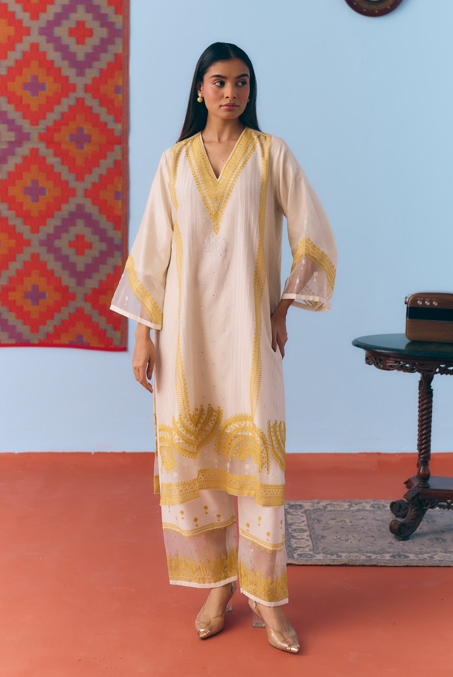 White & Lime Silk Chanderi Kurta Set with Thread Embroidery