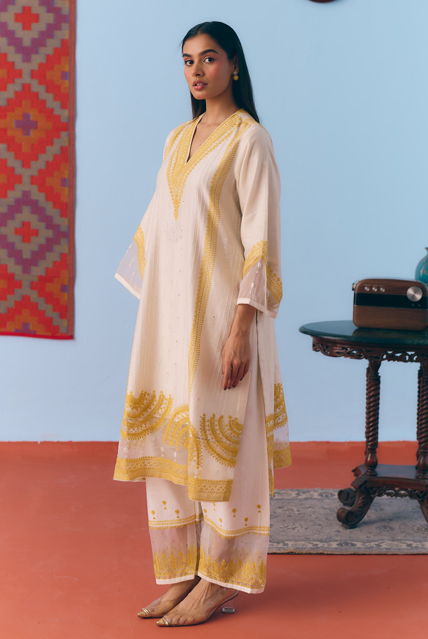 White & Lime Silk Chanderi Kurta Set with Thread Embroidery