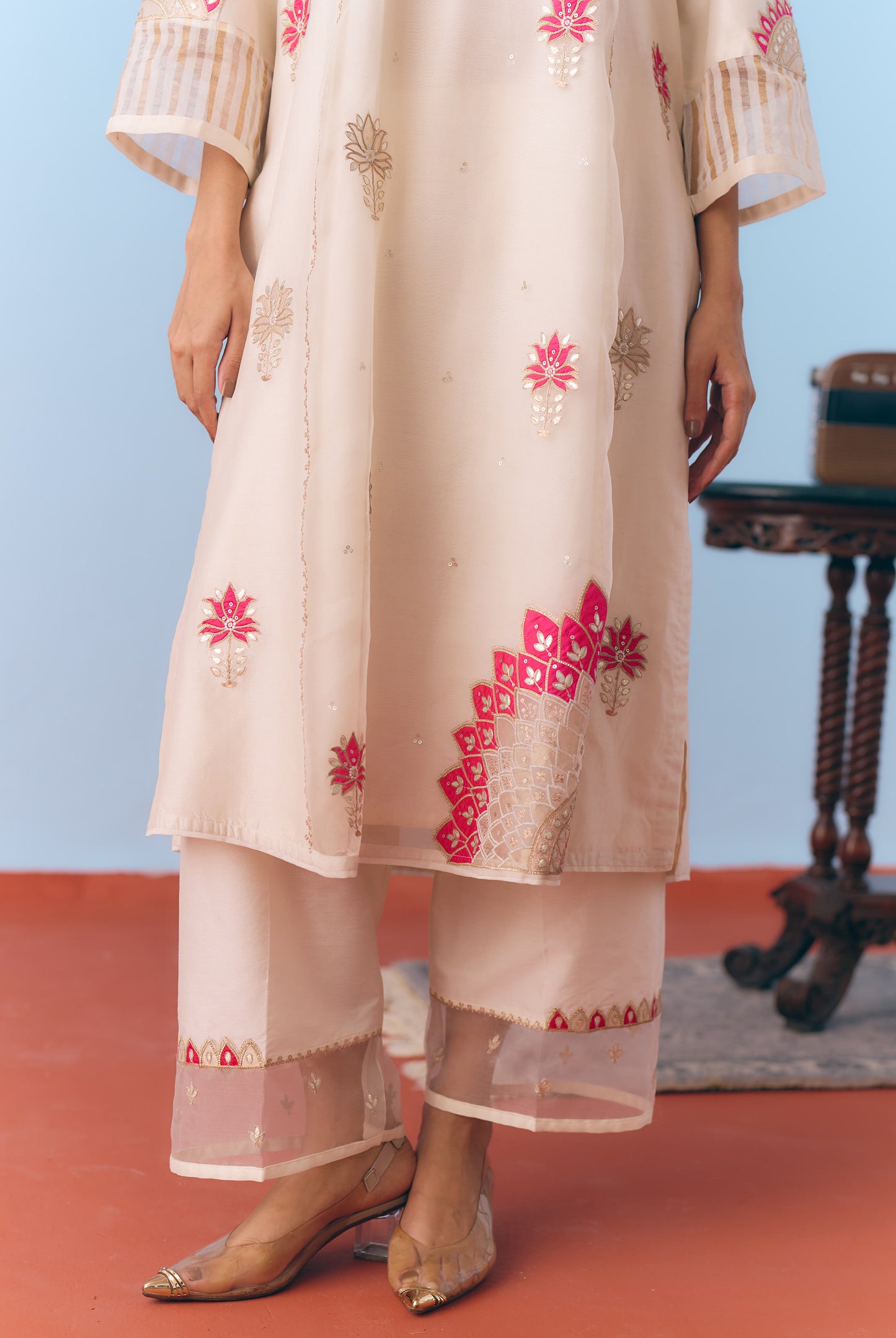White Silk Chanderi Kurta Set with Pink Appliqué & Gota Embroidery