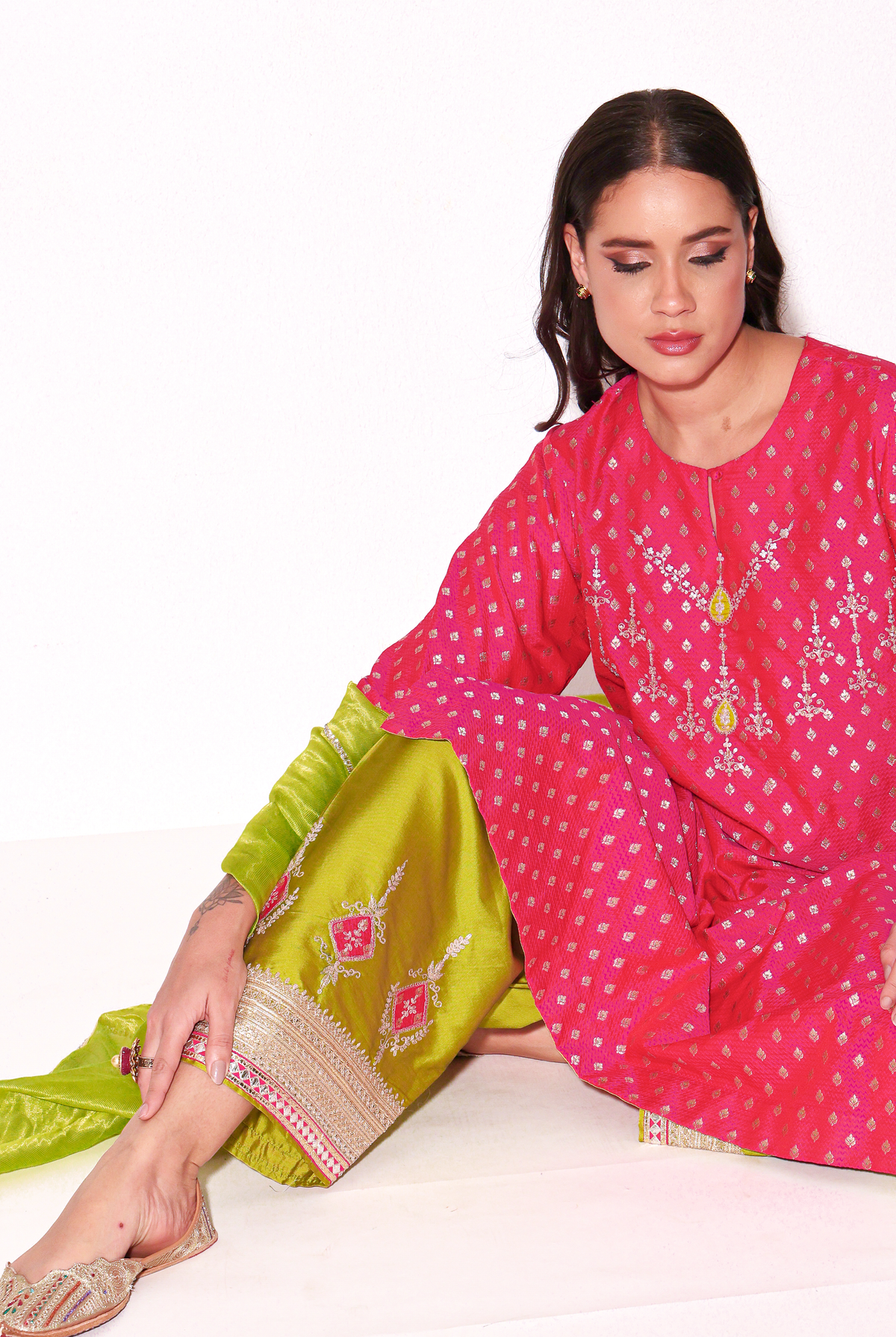 Fuchsia Banarasi Silk Kurta Set with Zari & Dabka Work