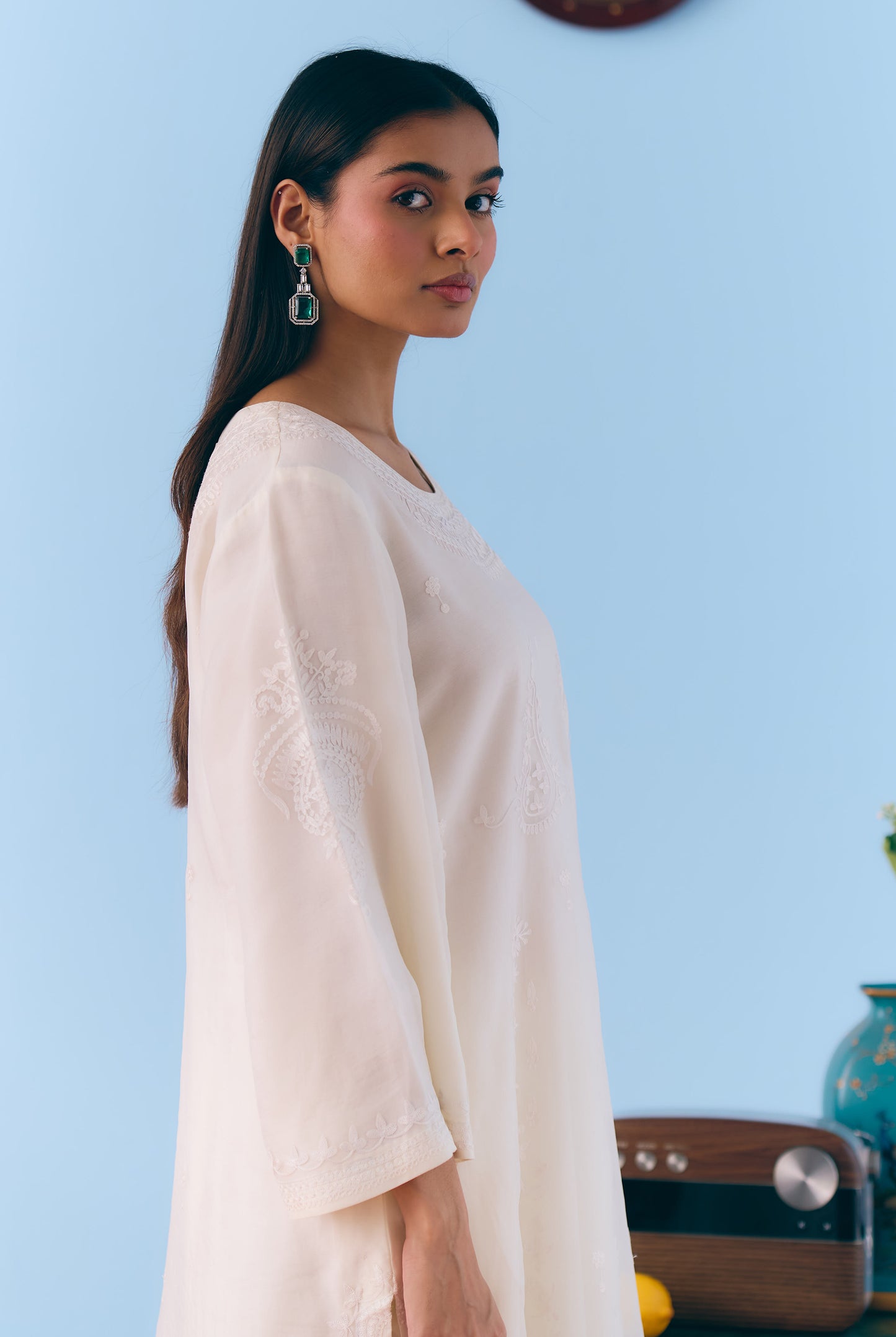 White Silk Organza Kurta Set with Thread Embroidery