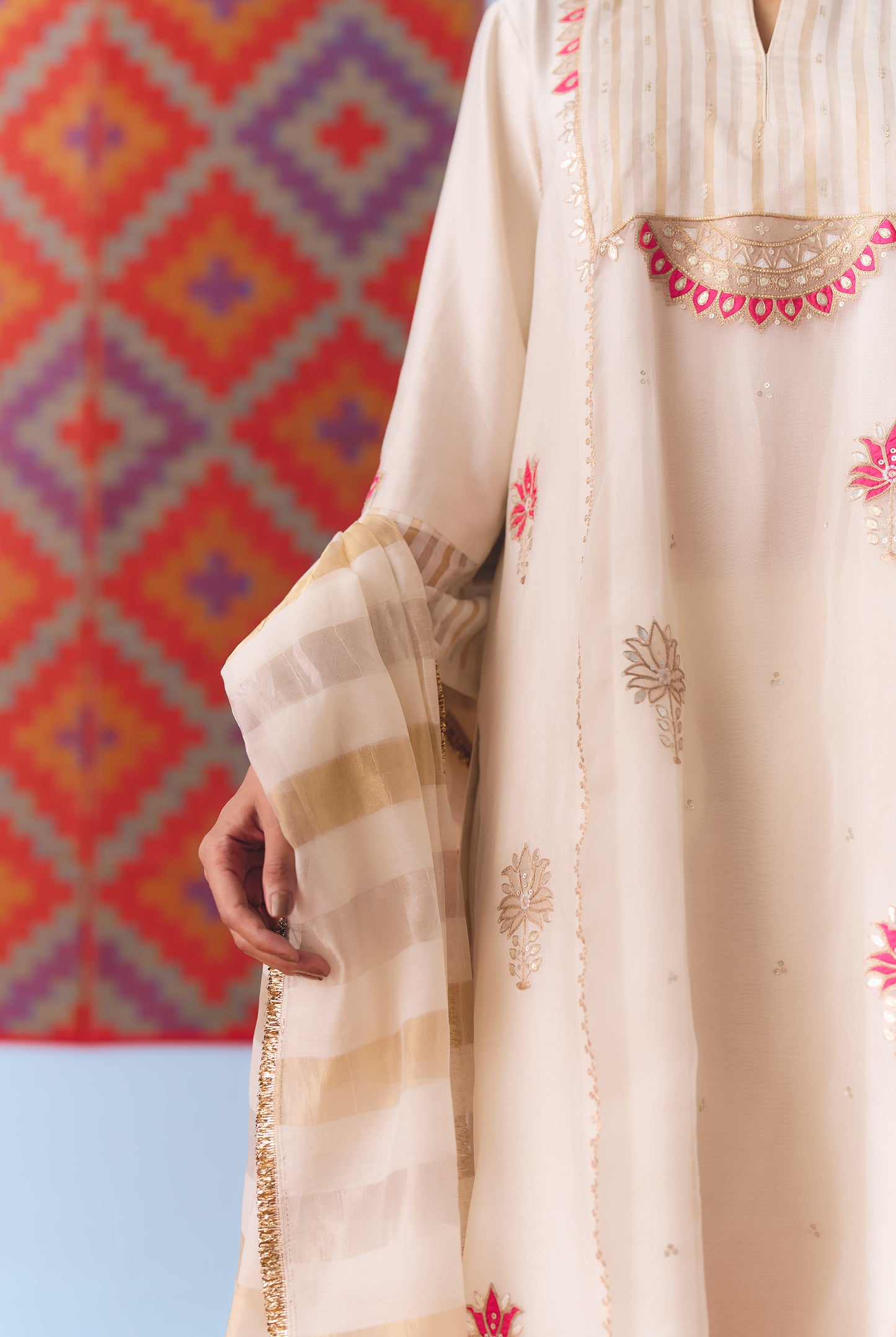 White Silk Chanderi Kurta Set with Pink Appliqué & Gota Embroidery