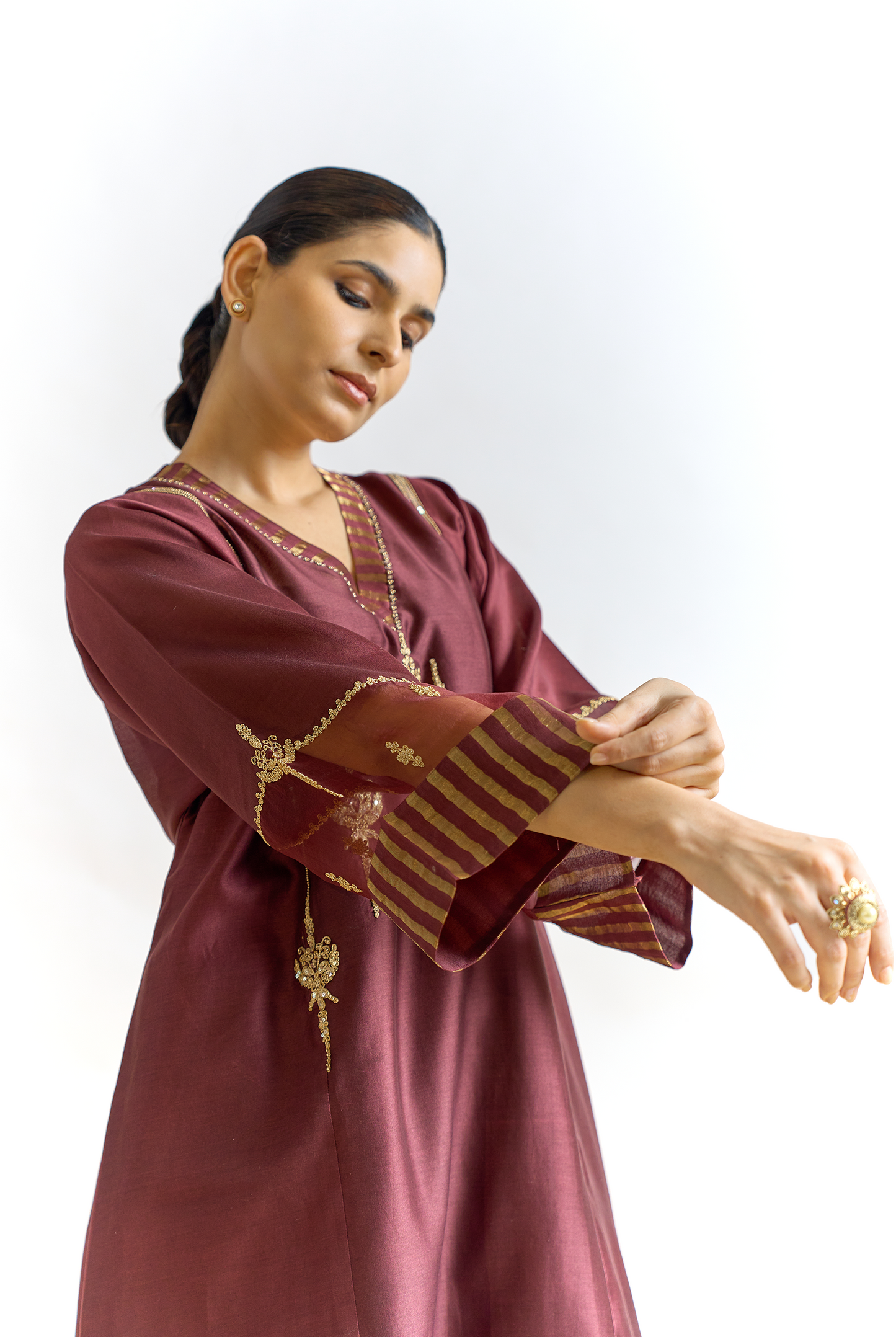 Cocoa Silk Chanderi Antifit Kurta Set with Dabka & Dori Embroidery