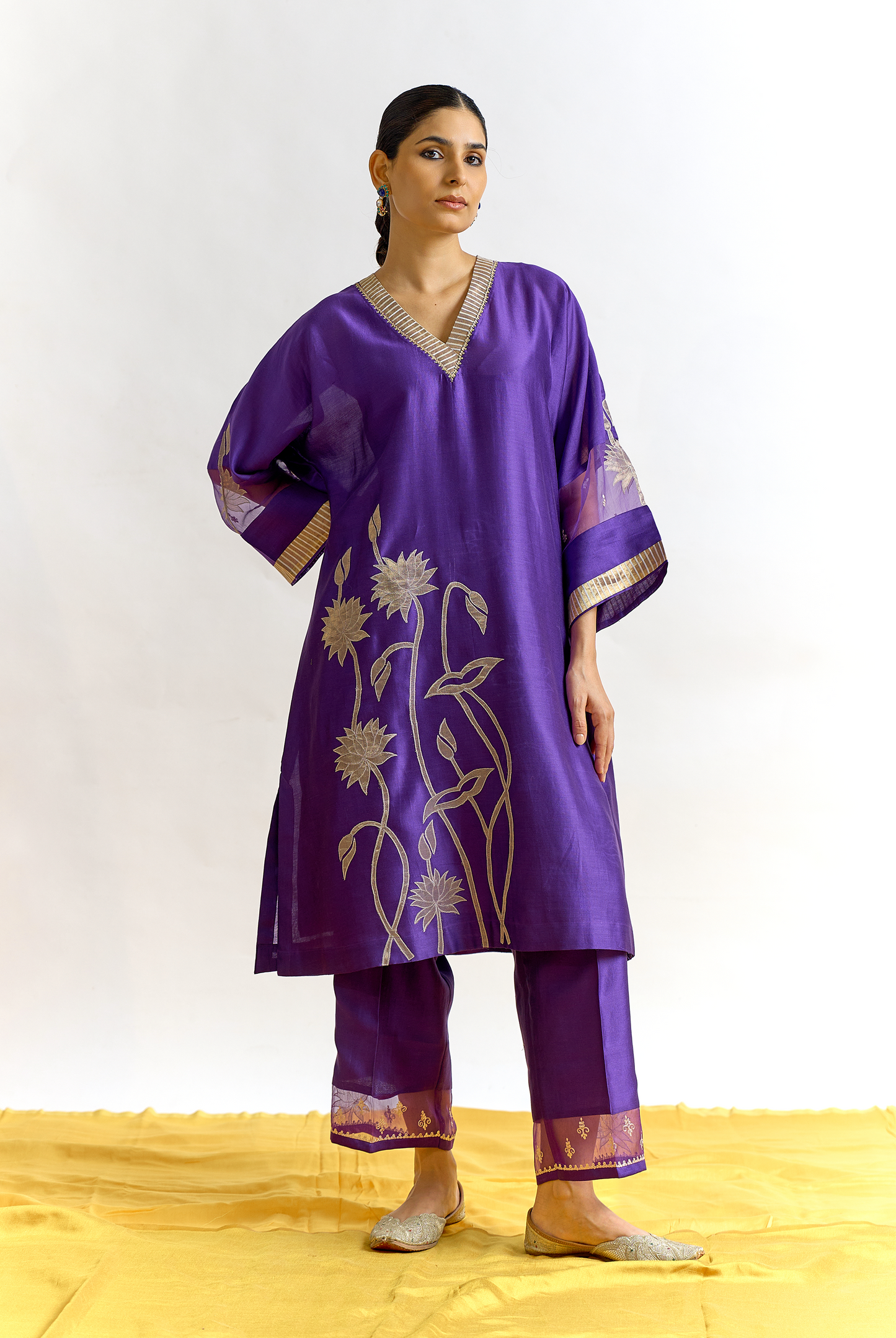 Violet Silk Chanderi Antifit Kurta Set with Tissue Appliqué