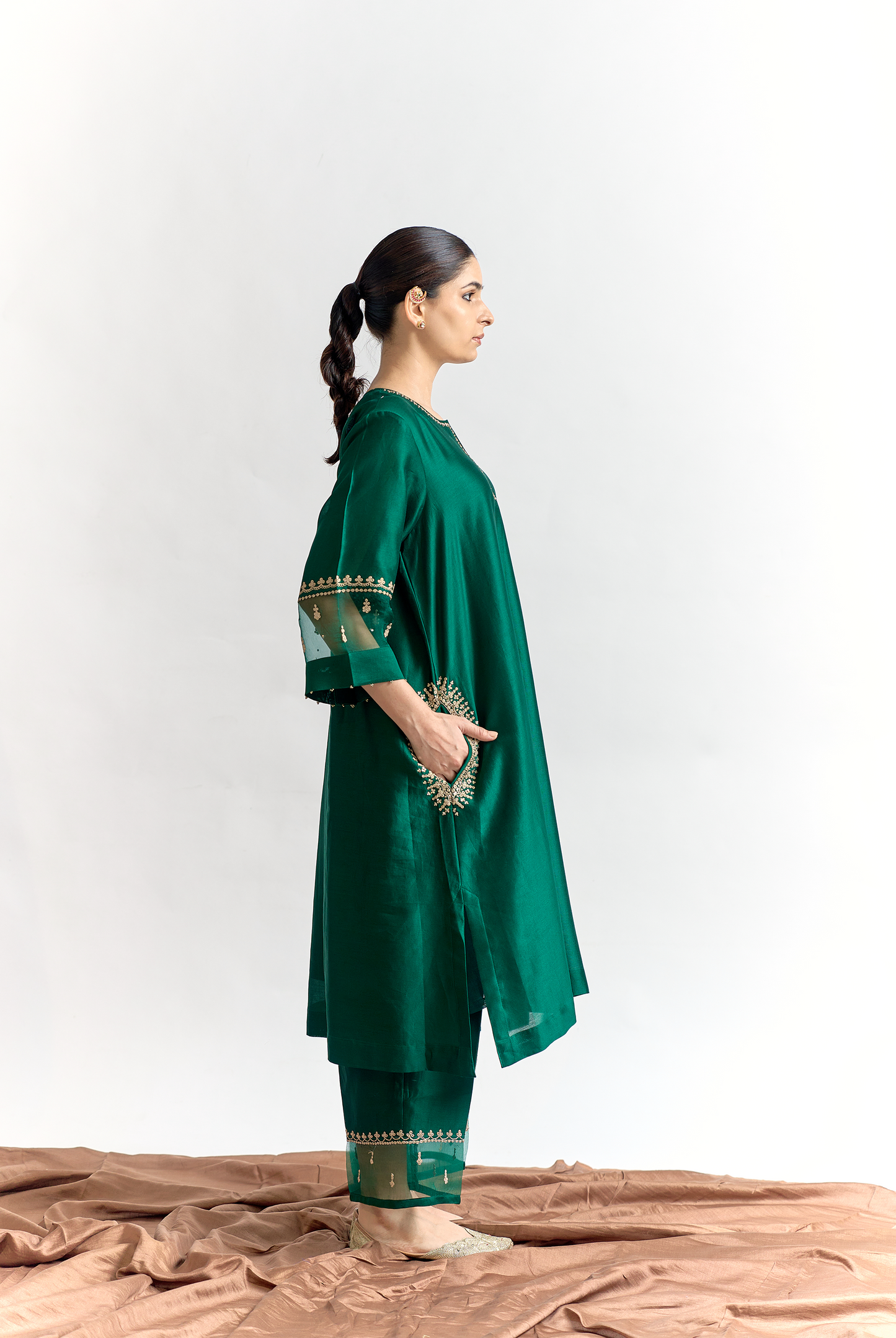 Emerald Silk Chanderi Antifit Kurta Set with Dori & Sitara Embroidery