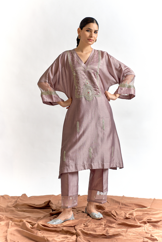 Dusty Rose Silk Chanderi Antifit Kurta Set with Gota & Dori Embroidery