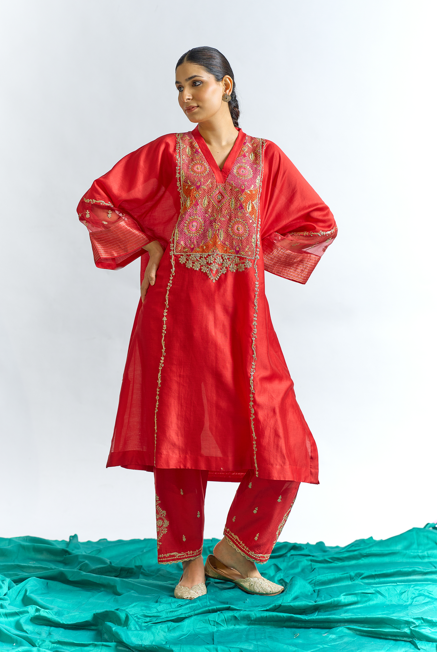 Red Silk Chanderi Antifit Kurta Set with Banarasi Yoke & Dori Embroidery