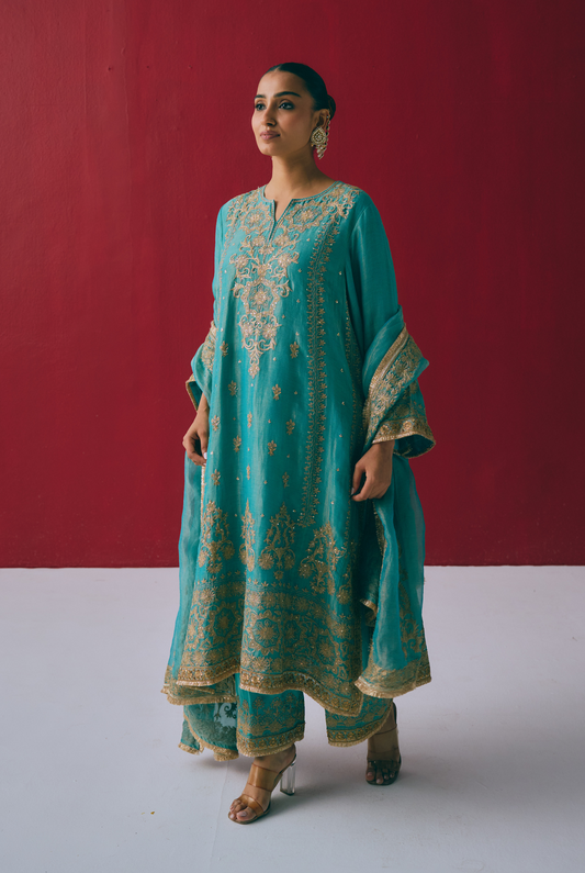Lagoon Tissue Maheshwari Kurta Set with Dabka & Sitara Embroidery