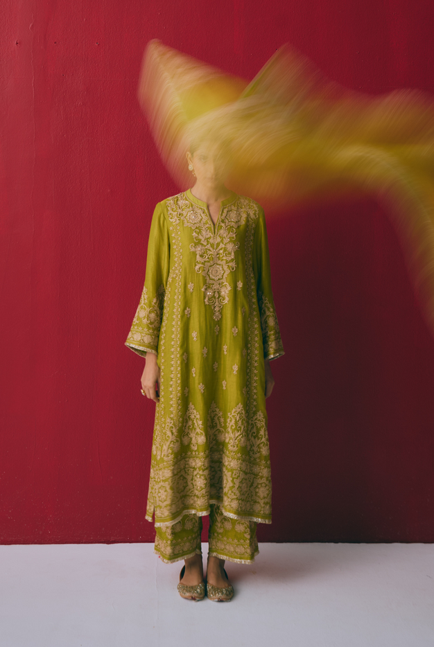 Fern Tissue Maheshwari Kurta Set with Dabka & Sitara Embroidery